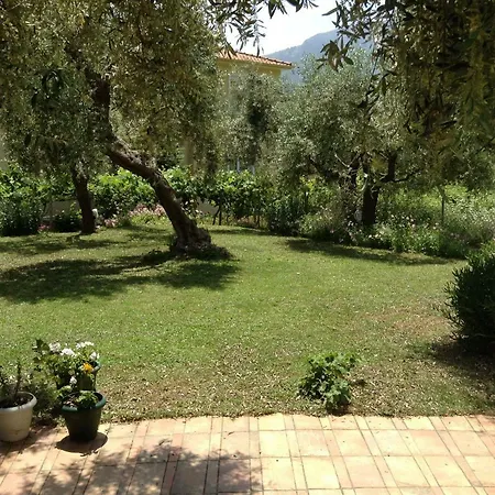 House Christie * Chrysi Ammoudia