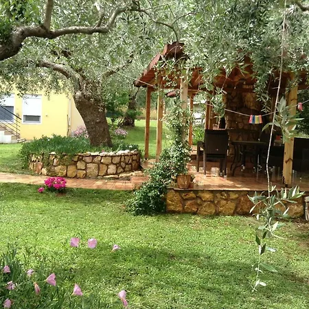 House Christie Ferienhaus *