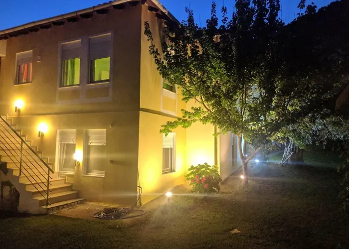 House Christie Feriehus *